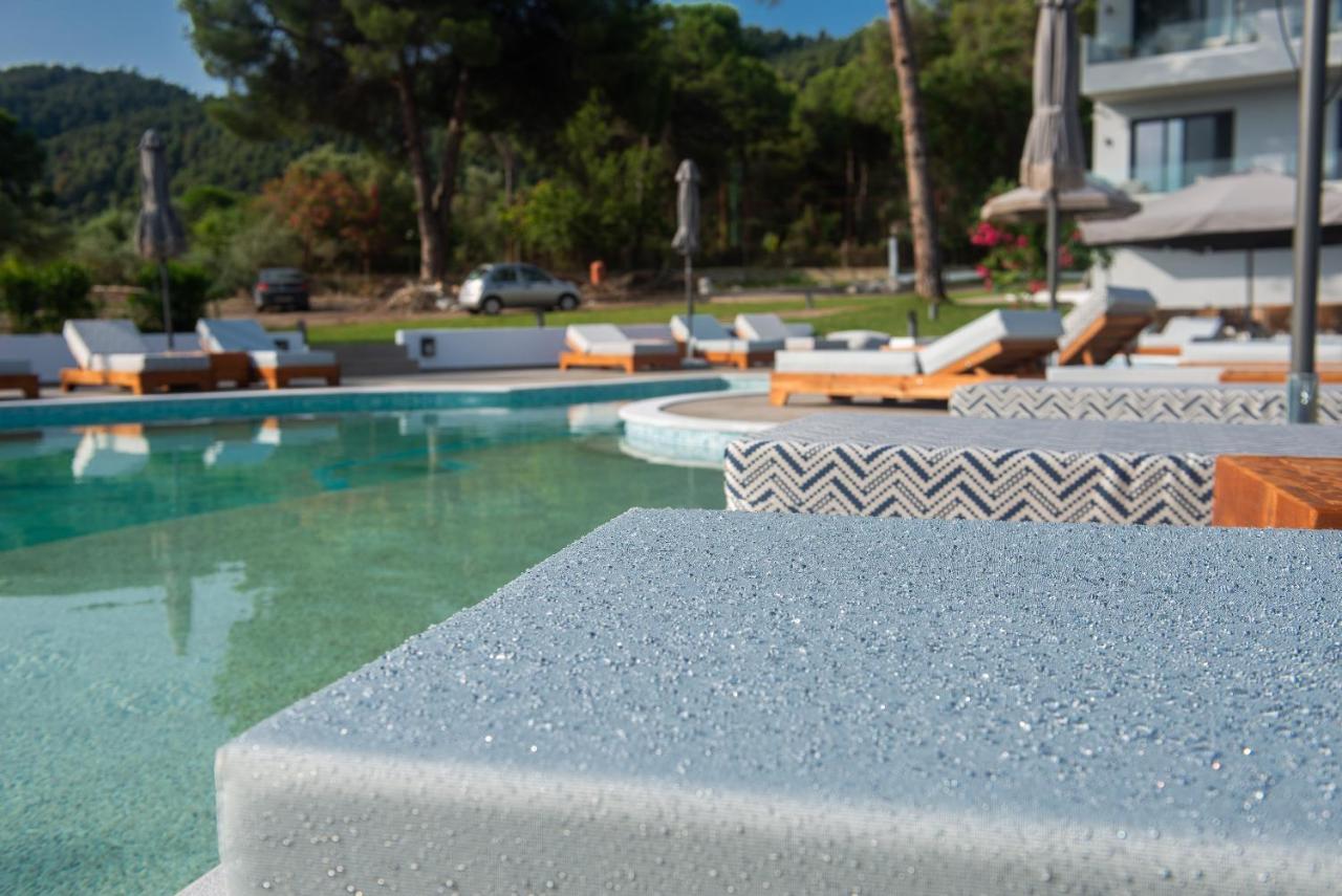 Domus Hospitality Aparthotel Vourvourou Exterior foto