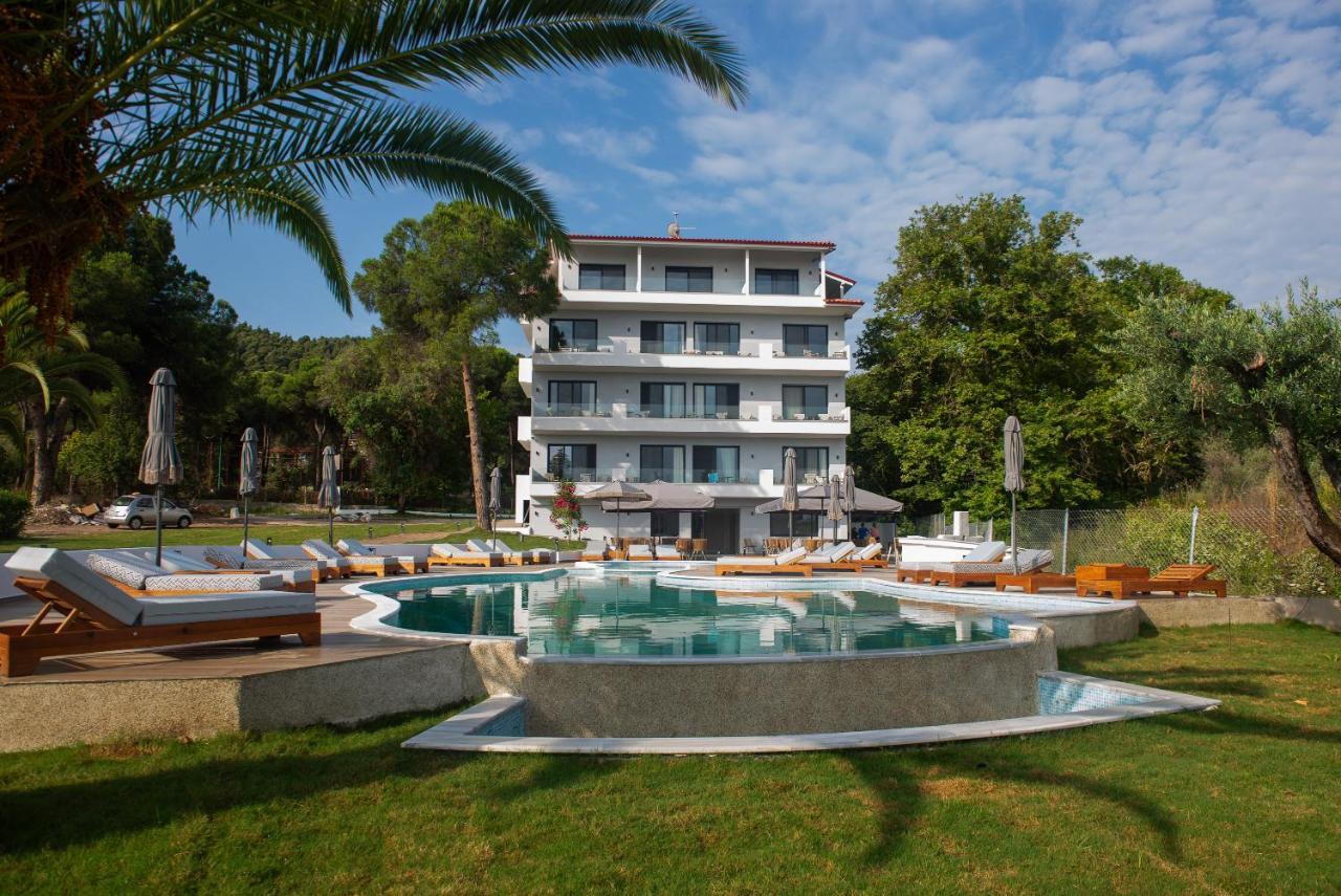 Domus Hospitality Aparthotel Vourvourou Exterior foto