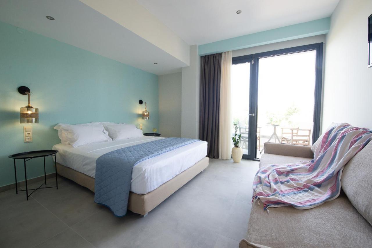 Domus Hospitality Aparthotel Vourvourou Exterior foto